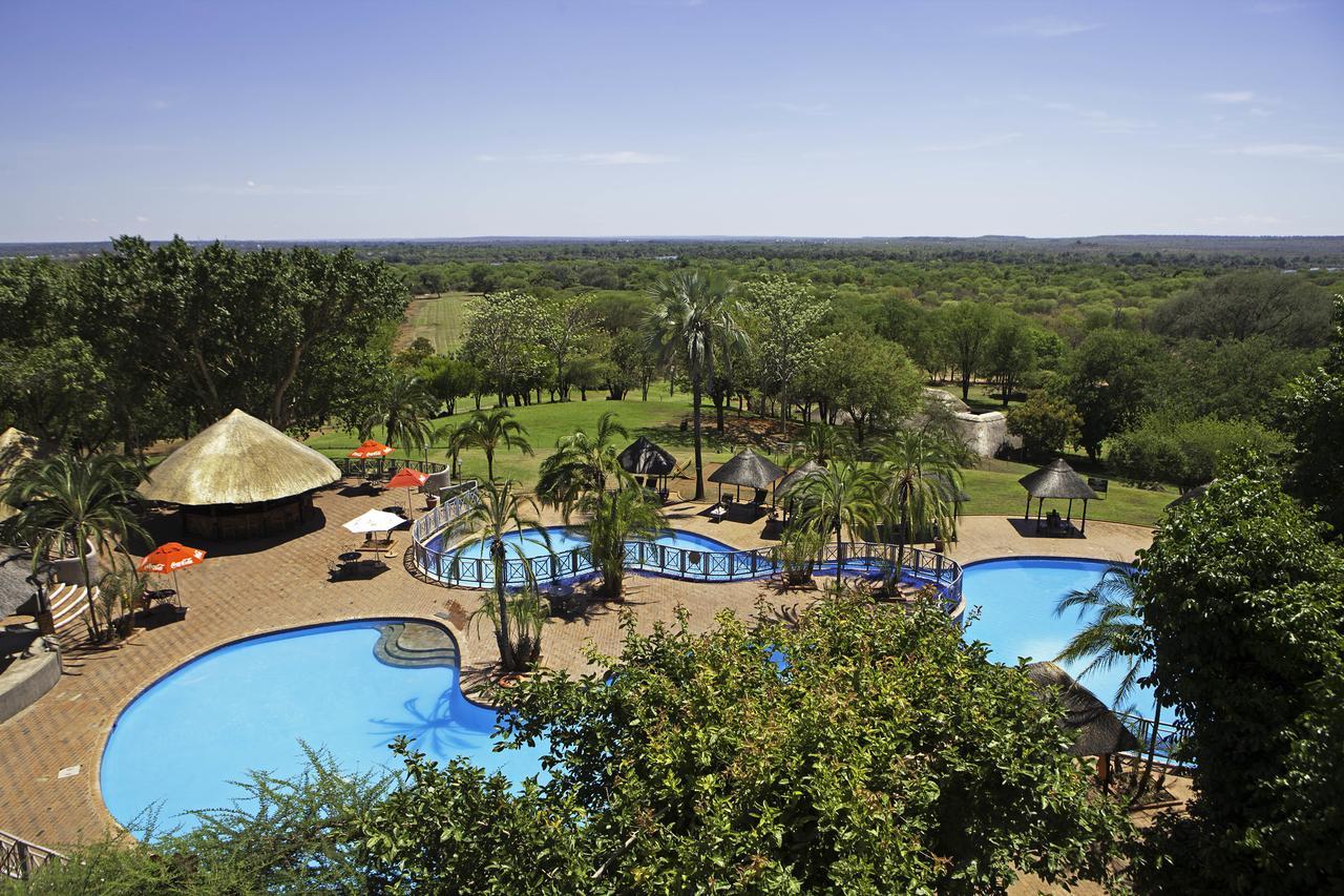 Elephant Hills Resort Victoria Falls Exterior foto